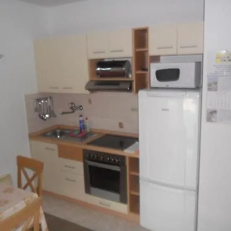 شقة Apartmani Markovic سفيتي بيتار