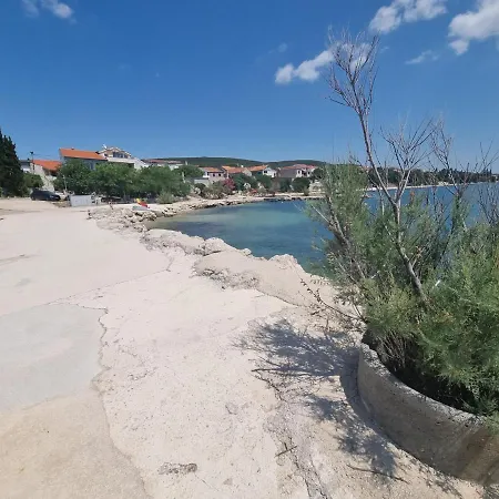 Apartmani Markovic * سفيتي بيتار